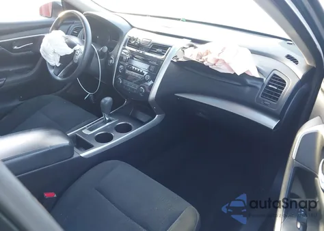 2015 Nissan Altima 2.5 S из США, поврежденный, VIN 1N4AL3AP6FC570610